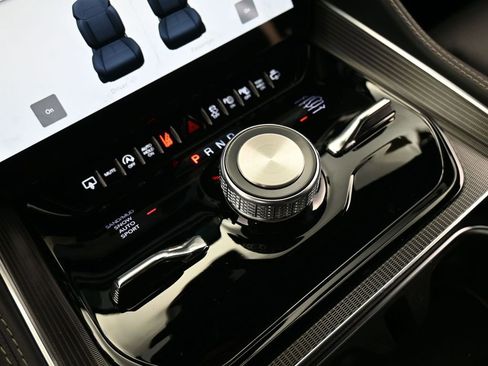 Used 2024 Jeep Grand Wagoneer L Series II w/ Quick Order Packagew 28T image 48