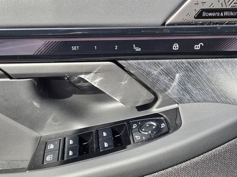 New 2026 BMW 530i xDrive w/ M Sport Package image 25