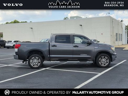 Used 2013 Toyota Tundra 2WD CrewMax w/ SR5 Pkg image 3