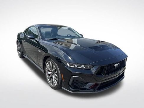 Used 2024 Ford Mustang GT Premium RWD image 8
