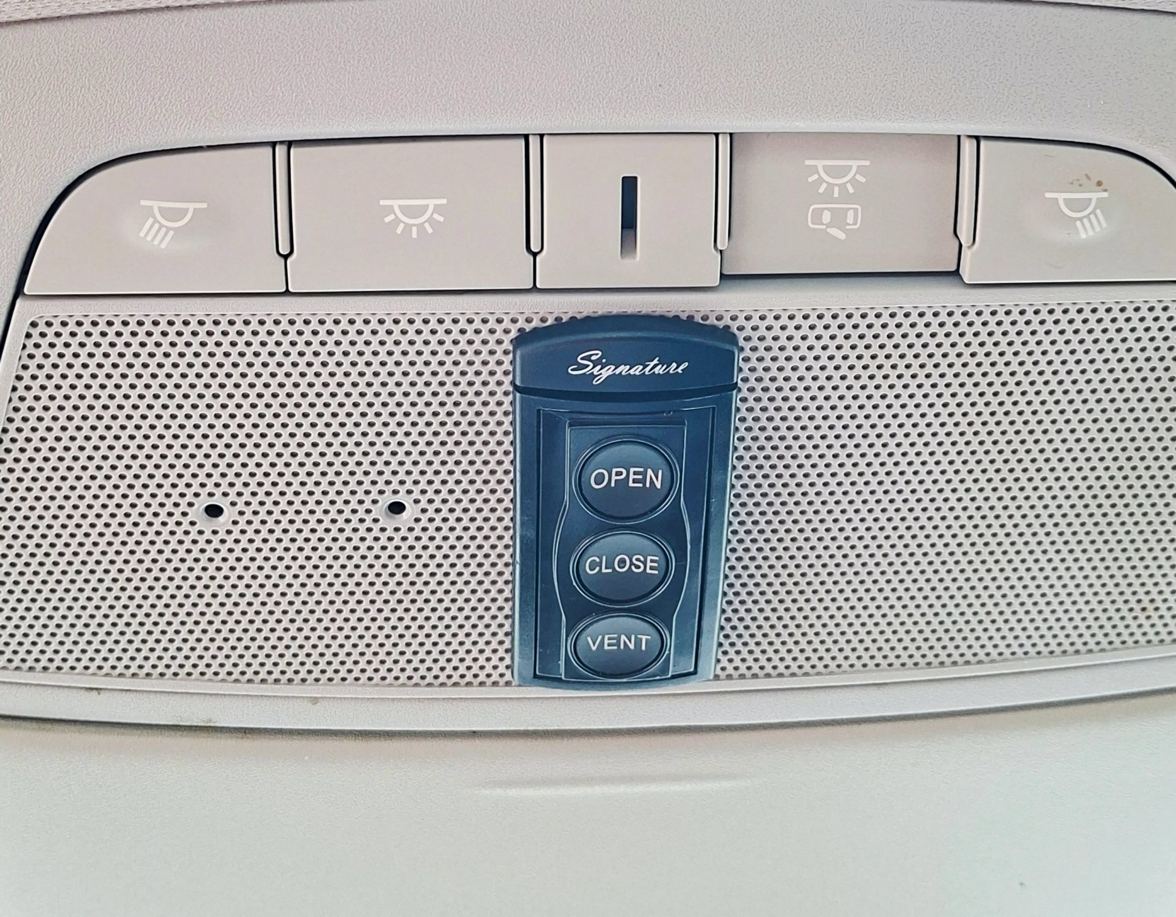 Used 2020 Nissan Maxima 3.5 S w/ Floor Mat Group FWD image 26