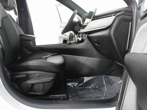 Used 2024 Jeep Compass Latitude image 19