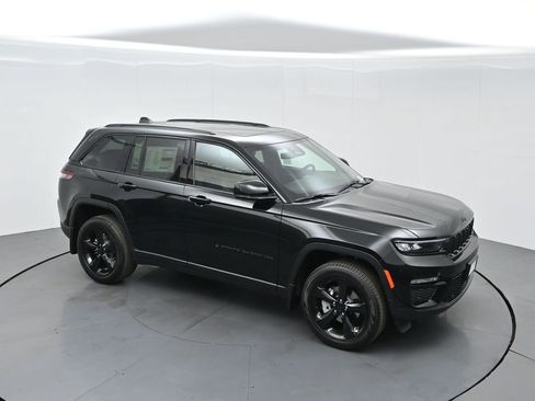 New 2025 Jeep Grand Cherokee Limited w/ Luxury Tech Group II image 59