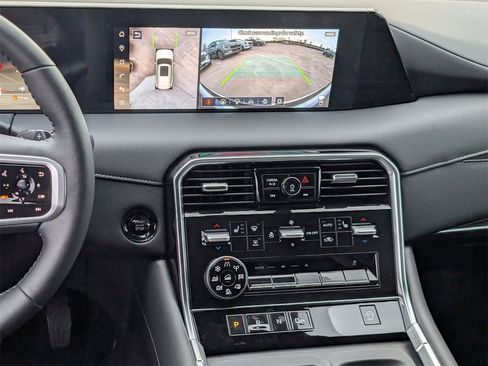 New 2026 Nissan Armada SL image 11