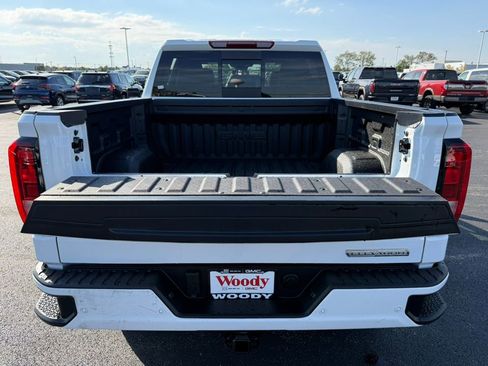 New 2026 GMC Sierra 1500 Elevation w/ Elevation Premium Package image 36
