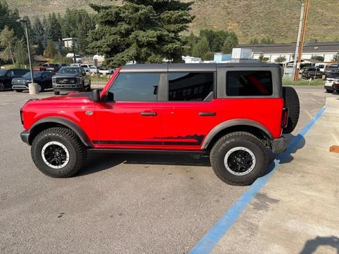 Used 2023 Ford Bronco Wildtrak AWD/4WD image 14