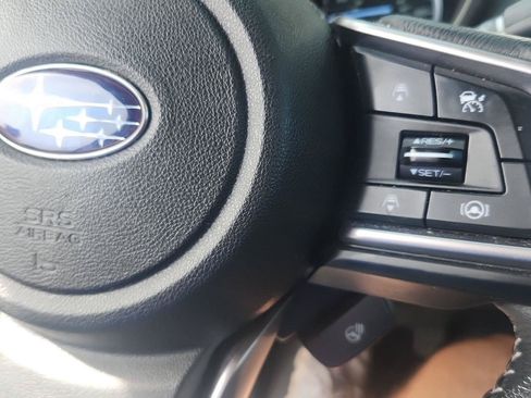 Used 2022 Subaru Ascent Limited AWD/4WD image 16