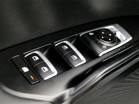 Used 2023 Kia K5 GT-Line image 22