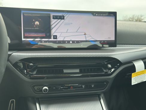 New 2026 BMW 330i Sedan w/ M Sport Package image 22