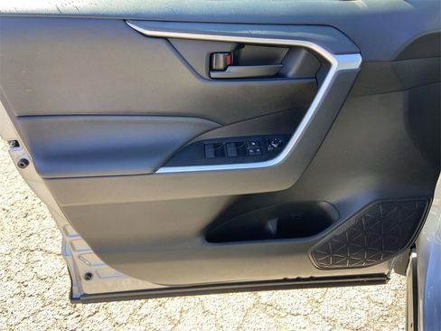 Used 2025 Toyota RAV4 LE image 11