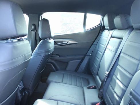 Used 2025 Alfa Romeo Tonale w/ Premium Package image 33