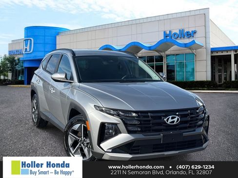 Used 2025 Hyundai Tucson SEL FWD image 1
