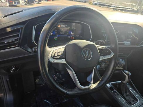 Used 2024 Volkswagen Jetta SE image 26