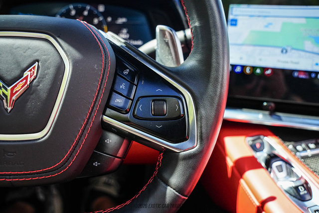Used 2021 Chevrolet Corvette Stingray Premium Conv w/ Z51 Performance Package RWD image 44