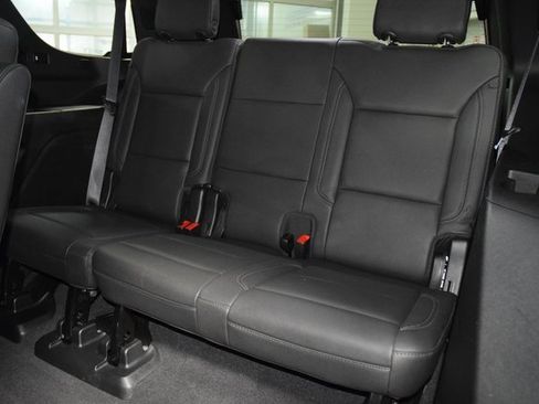 Used 2022 Chevrolet Tahoe Z71 w/ Luxury Package image 41