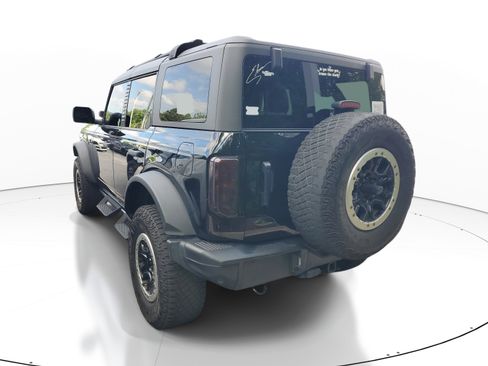 Used 2023 Ford Bronco Black Diamond w/ Sasquatch Package AWD/4WD image 9
