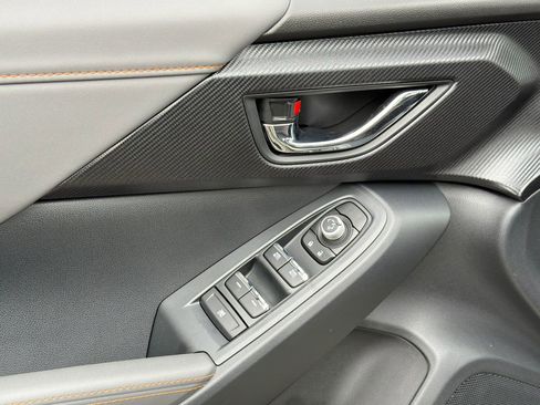 New 2026 Subaru Crosstrek 2.5i Limited AWD/4WD image 16