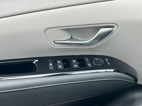 New 2026 Hyundai Tucson Limited image 12