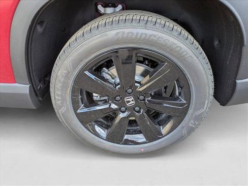 New 2025 Honda Pilot Black Edition image 9