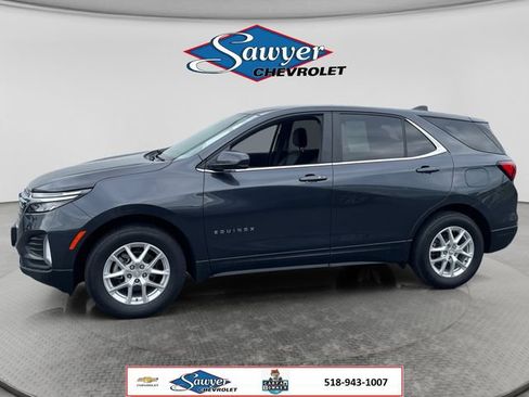 Used 2022 Chevrolet Equinox LT AWD/4WD image 2