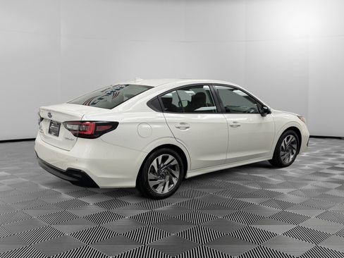 Used 2023 Subaru Legacy Limited image 5