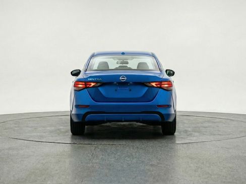 Used 2025 Nissan Sentra SV image 7