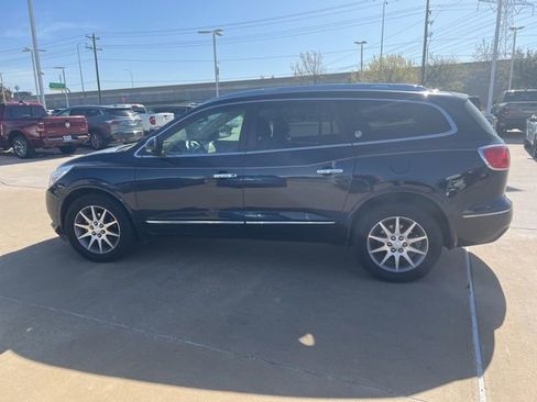 Used 2016 Buick Enclave Leather image 8