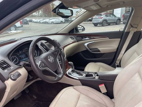 Used 2014 Buick Regal image 9