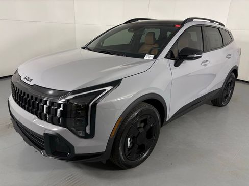 New 2026 Kia Sportage X-Line AWD/4WD image 3