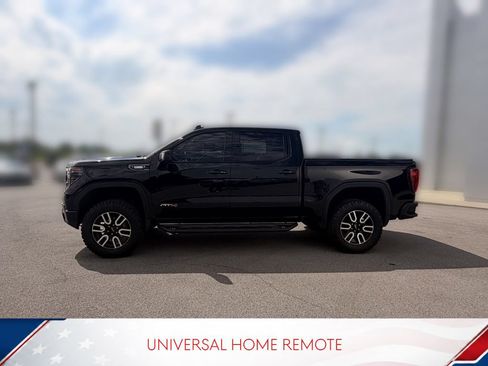 Used 2023 GMC Sierra 1500 AT4 w/ AT4 Premium Package AWD/4WD image 9
