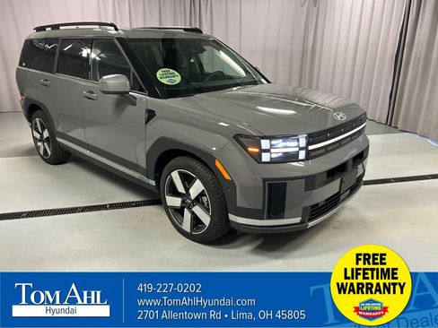 Used 2026 Hyundai Santa Fe Limited AWD/4WD image 1
