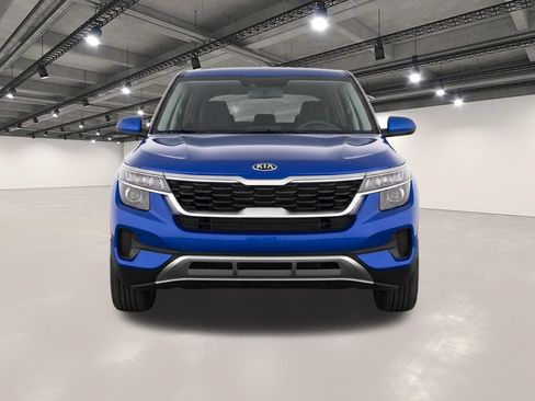 Used 2021 Kia Seltos LX AWD/4WD image 5