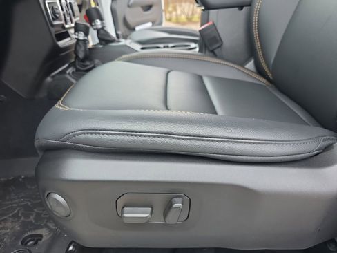 New 2026 Jeep Gladiator Sport AWD/4WD image 27