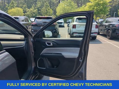 Used 2024 Jeep Compass Latitude AWD/4WD image 39