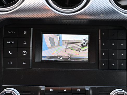 Used 2019 Ford Mustang GT RWD image 16