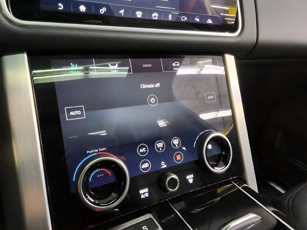 Used 2019 Land Rover Range Rover HSE AWD/4WD image 26