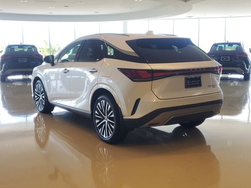 Used 2023 Lexus RX 350 Premium Plus w/ Cold Area Package AWD/4WD image 8