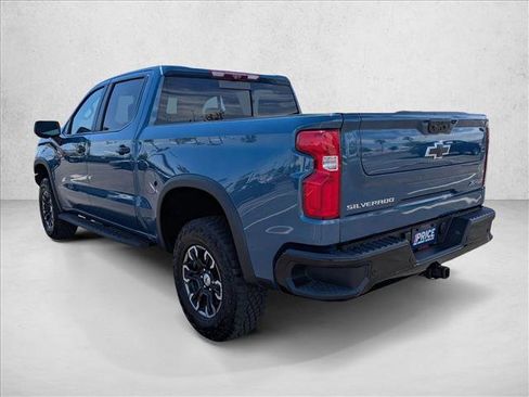 Used 2024 Chevrolet Silverado 1500 ZR2 w/ Technology Package AWD/4WD image 8