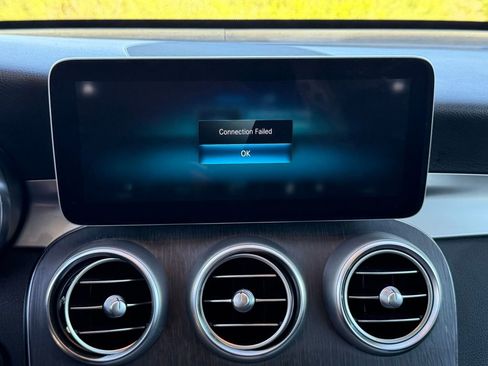 Used 2021 Mercedes-Benz GLC 300 image 27