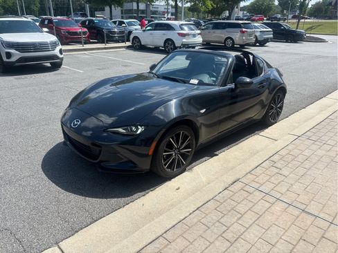Used 2024 MAZDA MX-5 Miata RF Grand Touring RWD image 4