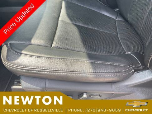Used 2019 Ford F150 Lariat AWD/4WD image 6