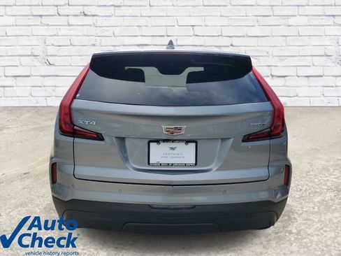 Certified 2024 Cadillac XT4 Luxury FWD image 3