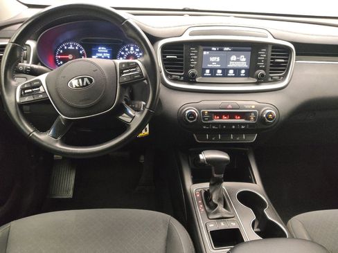 Used 2019 Kia Sorento S AWD/4WD image 22