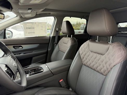 New 2026 Nissan Murano Platinum w/ Cargo Package AWD/4WD image 15