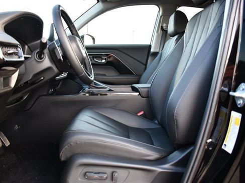 Used 2025 Acura ADX FWD image 12