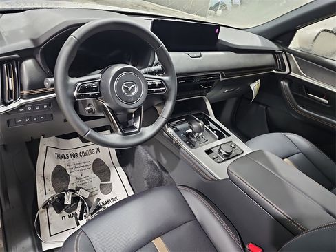New 2026 MAZDA CX-90 Plug-In Hybrid w/ Premium Plus image 17