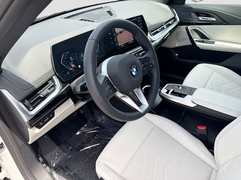 New 2026 BMW X1 xDrive28i w/ Convenience Package image 26