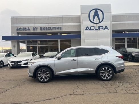 Certified 2023 Acura MDX SH-AWD w/ Technology Package image 1