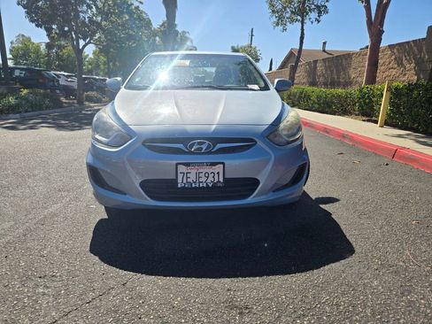 Used 2014 Hyundai Accent GLS FWD image 3