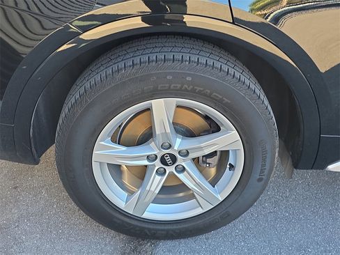 Used 2022 Audi Q5 2.0T Premium w/ Convenience Package image 14